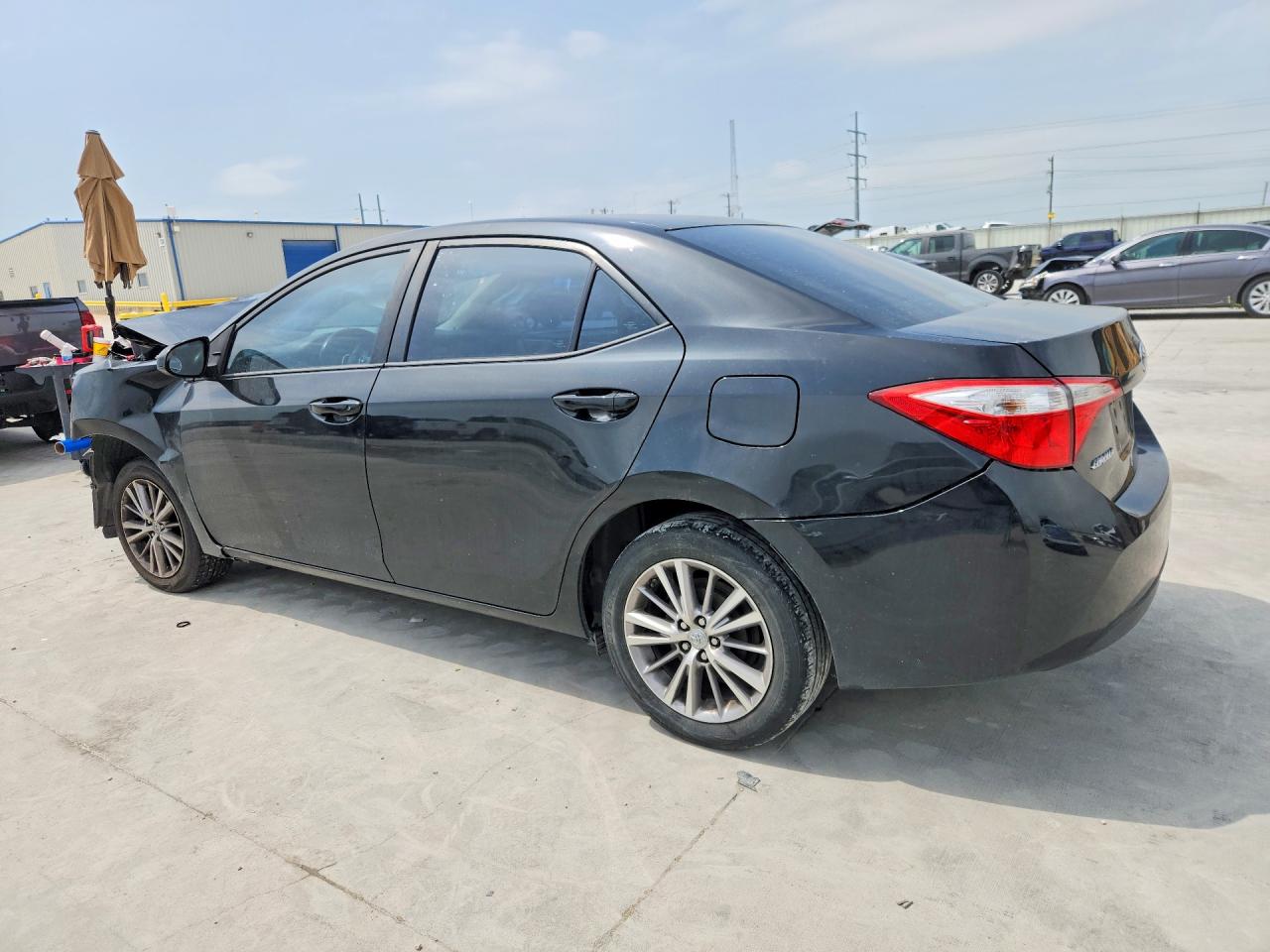 2015 TOYOTA COROLLA