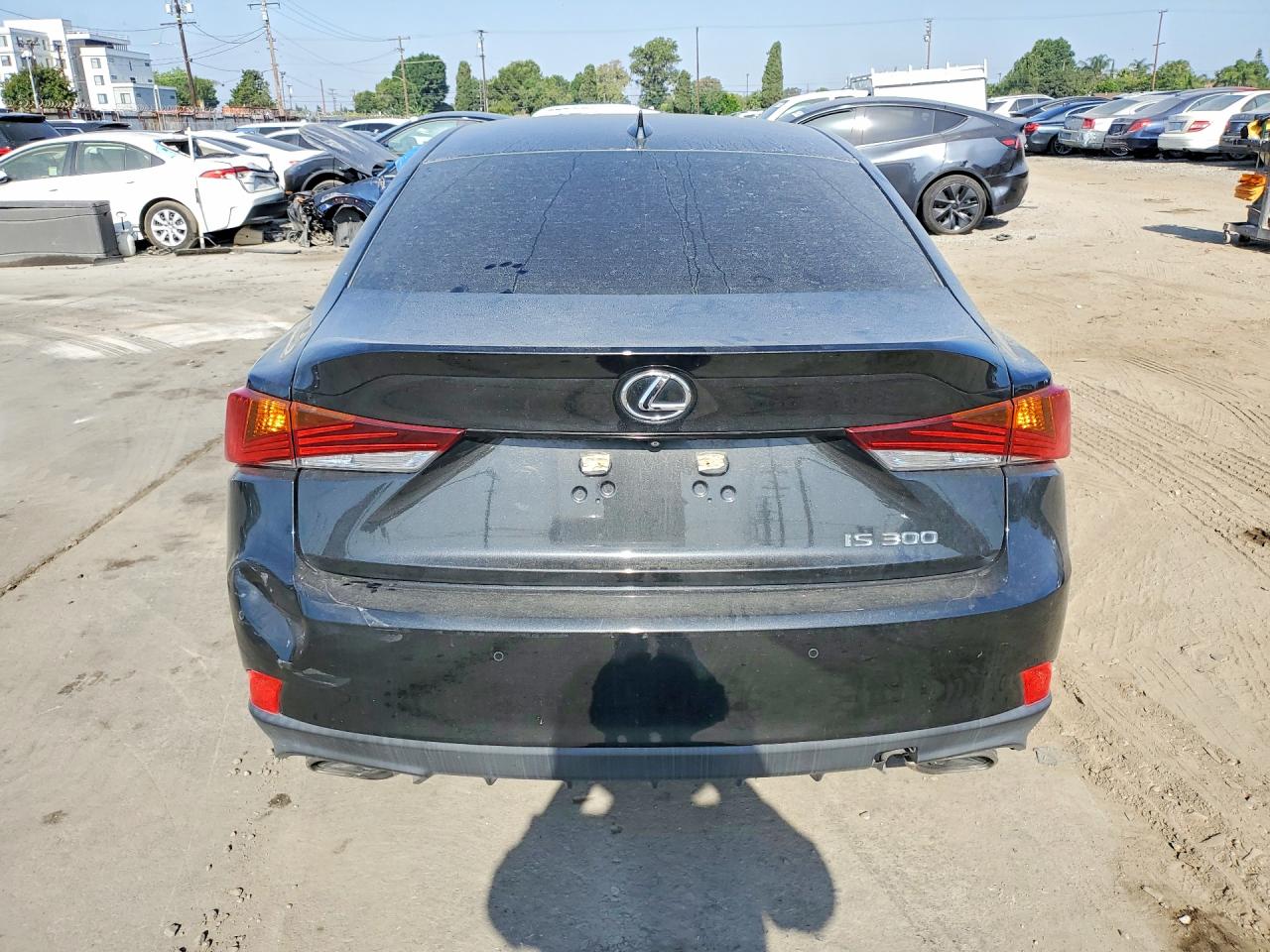 2020 LEXUS IS