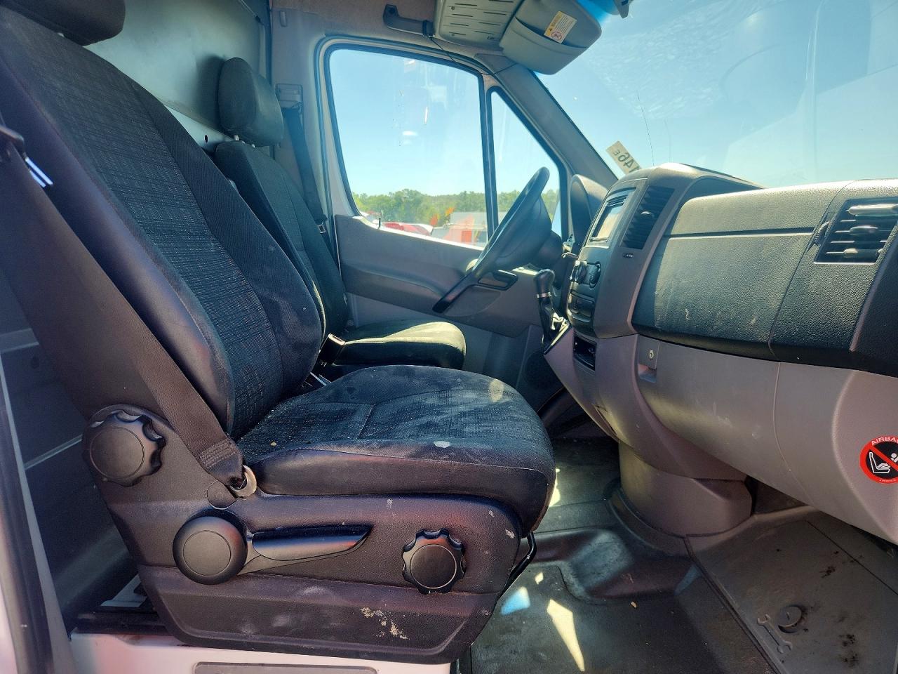 2014 MERCEDES-BENZ SPRINTER