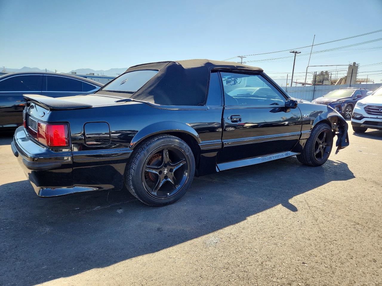 1988 FORD MUSTANG