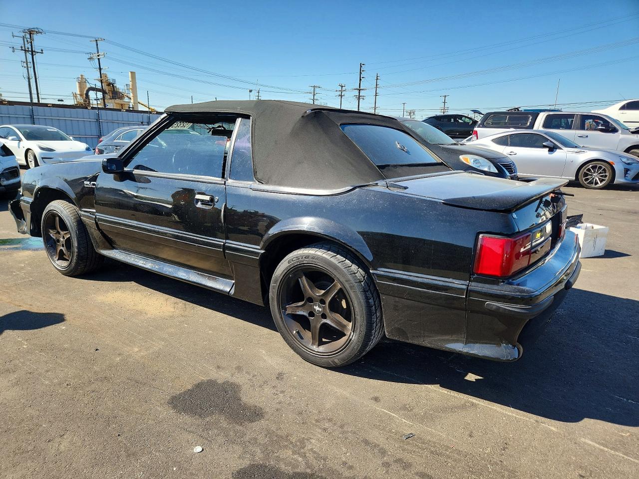 1988 FORD MUSTANG