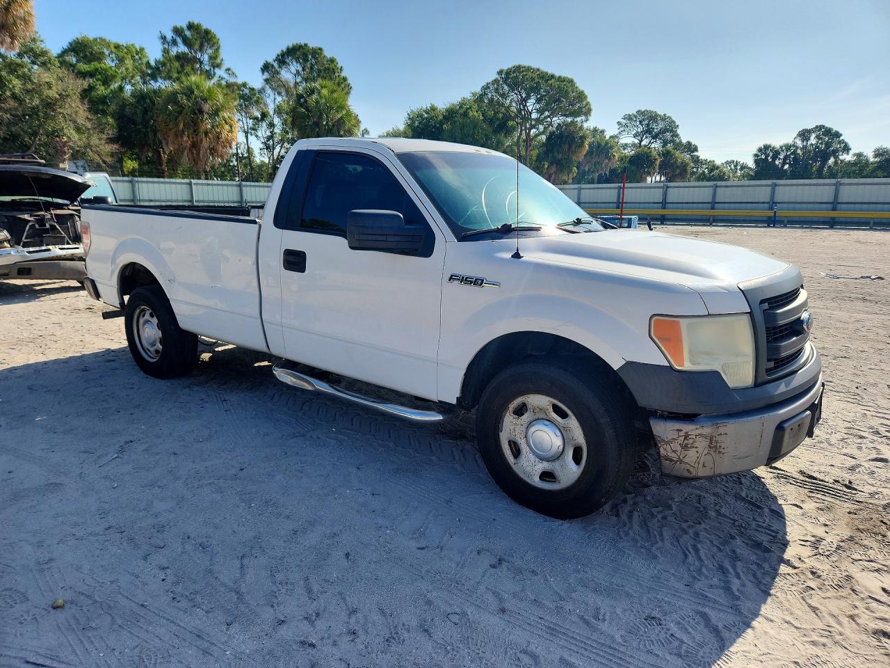 2013 FORD F150