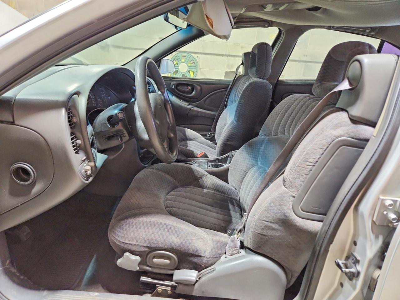 2000 PONTIAC BONNEVILLE