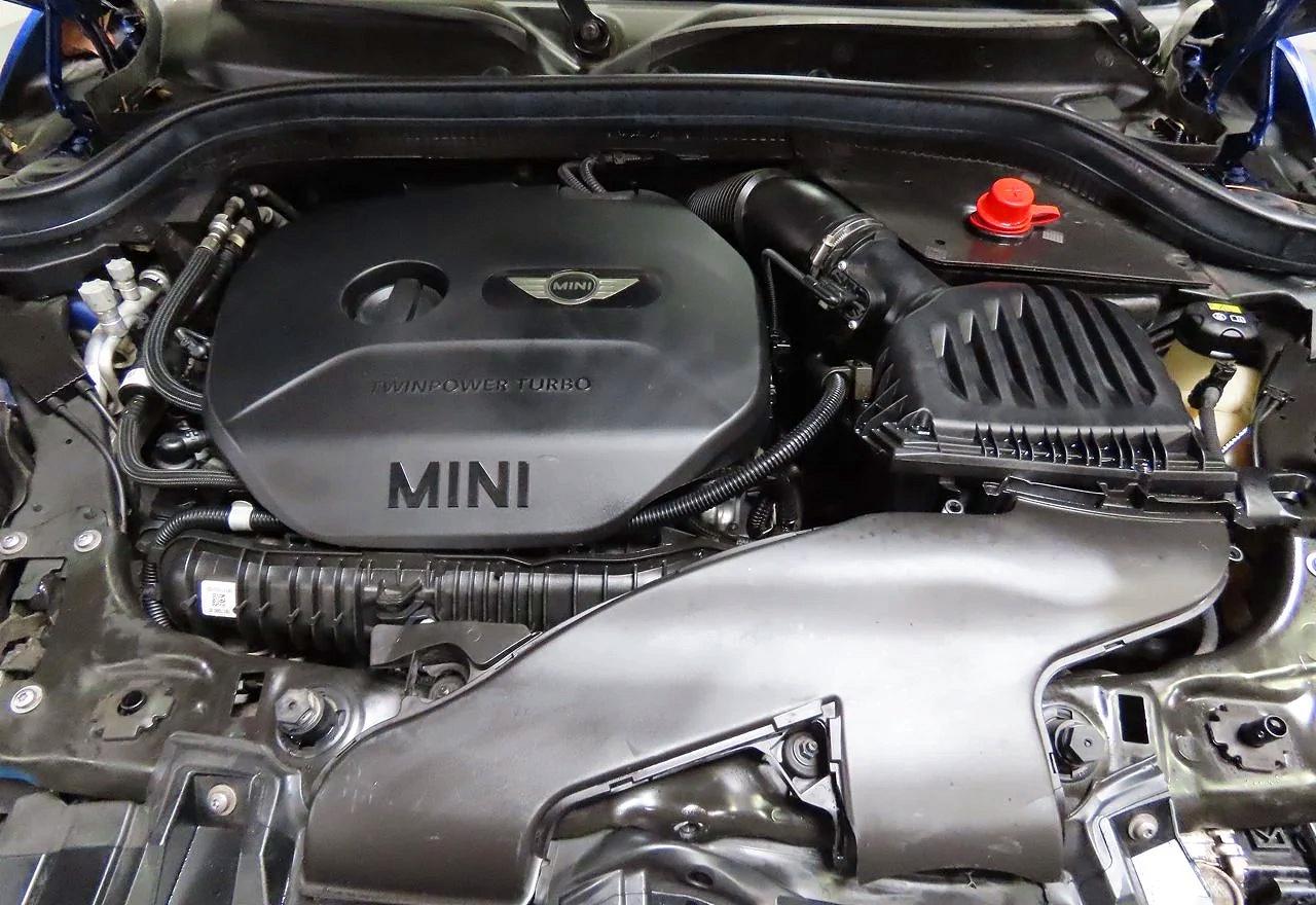 2019 MINI COOPER