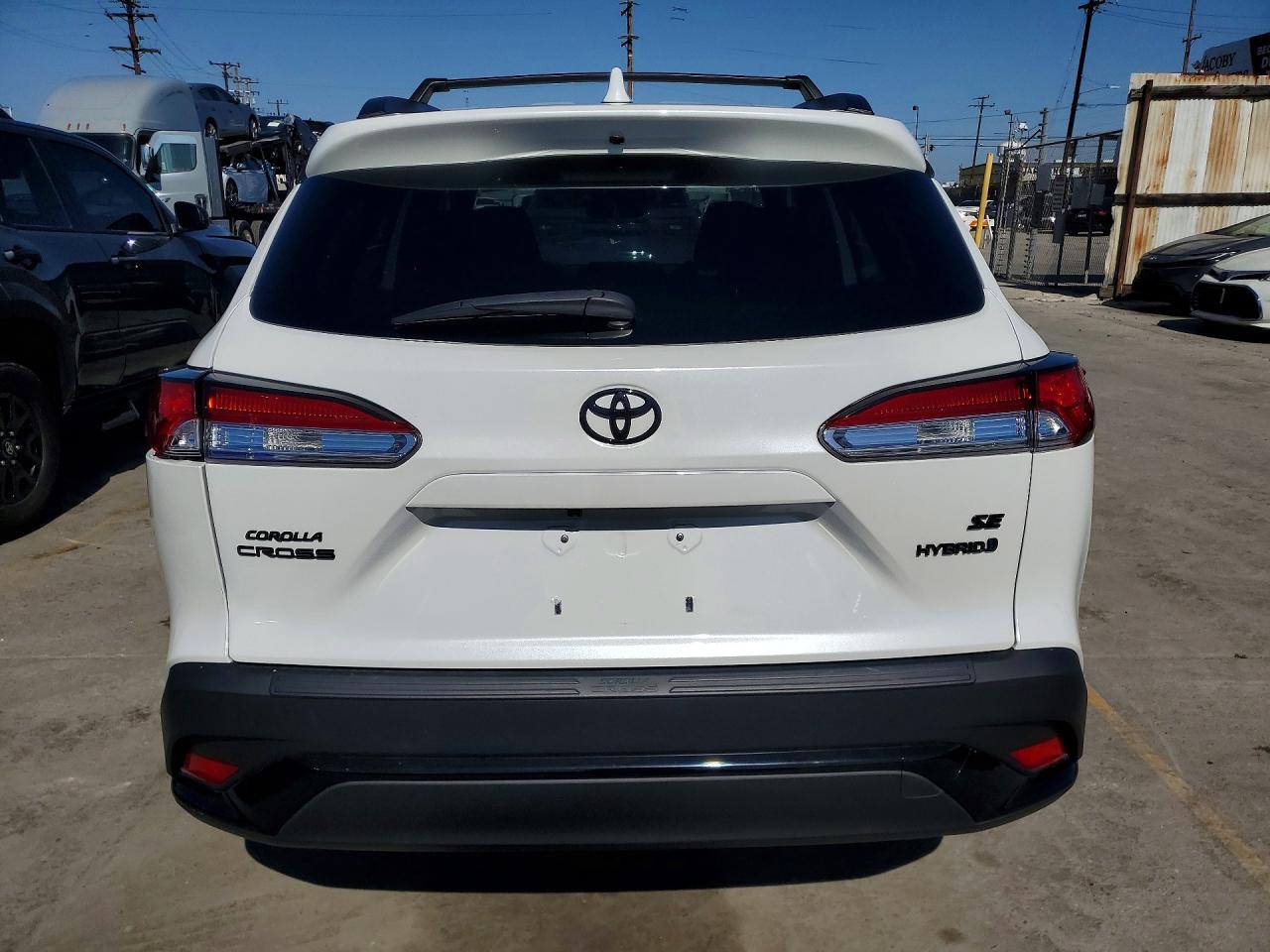 2024 TOYOTA COROLLA