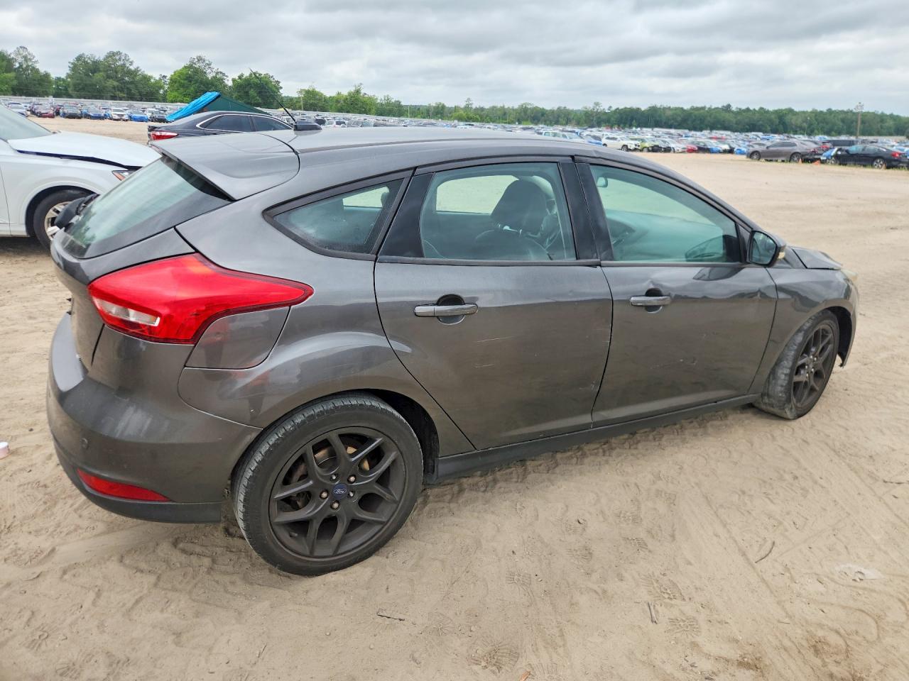 2016 FORD FOCUS