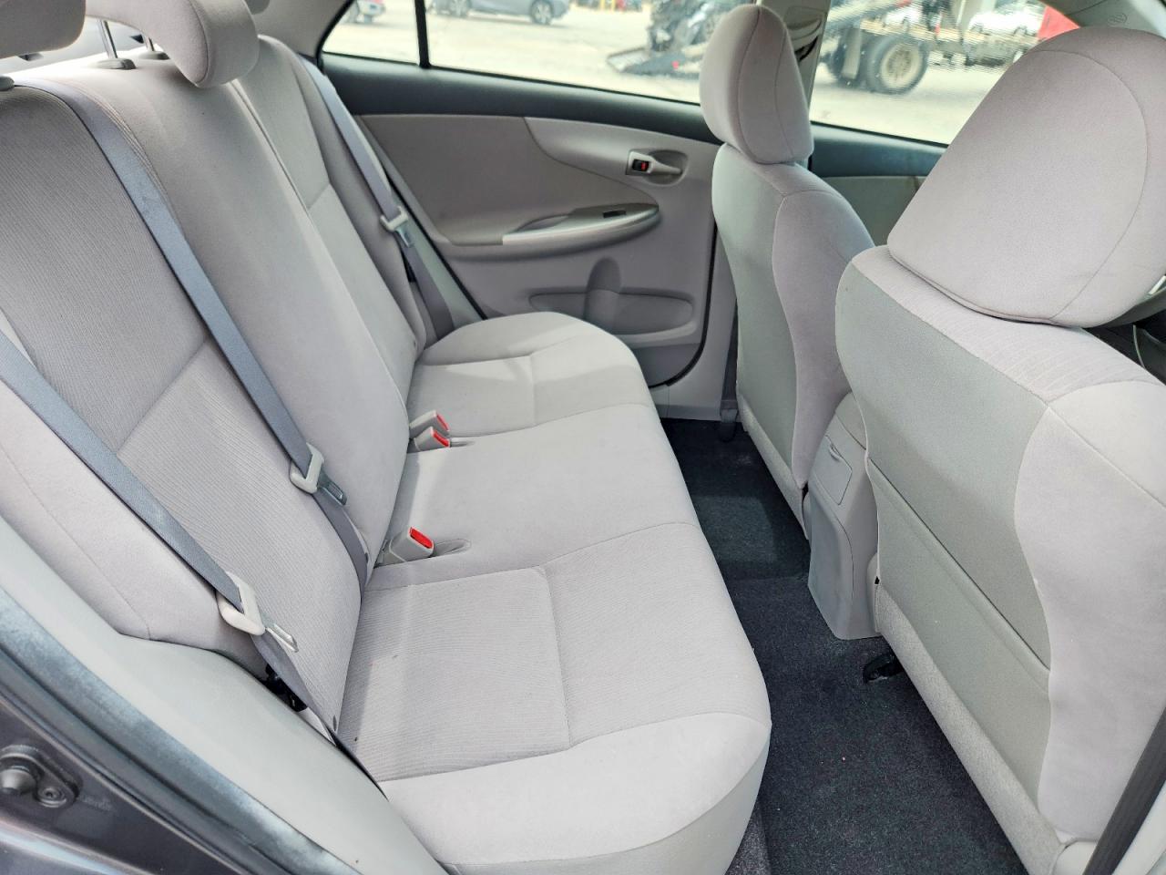 2011 TOYOTA COROLLA
