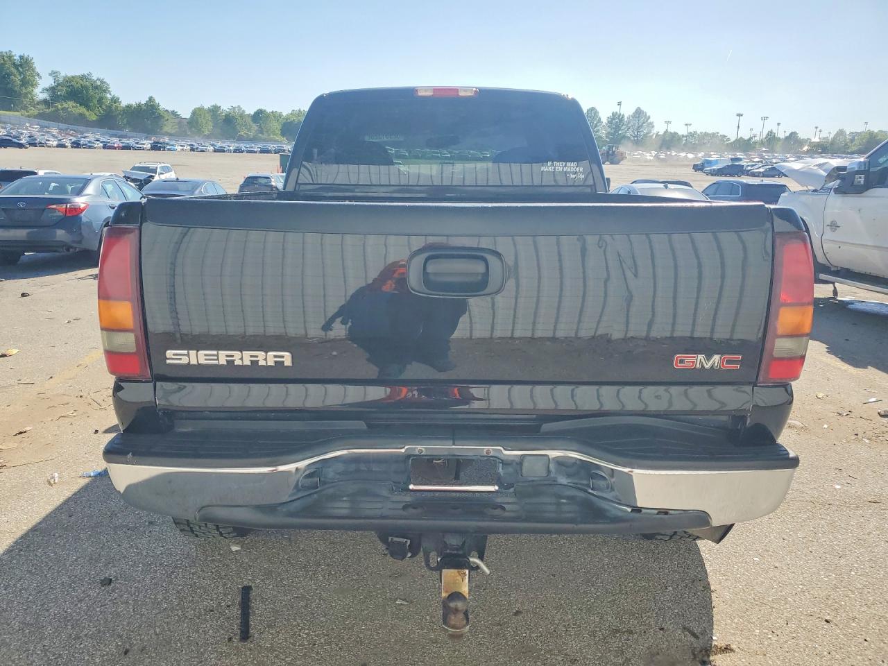 2002 GMC SIERRA