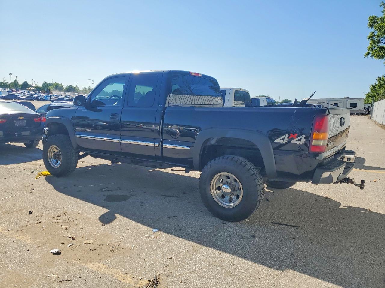 2002 GMC SIERRA