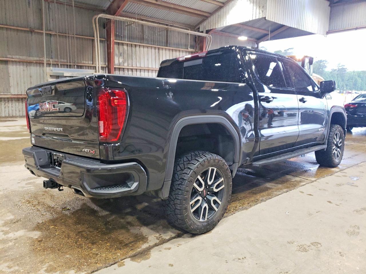 2024 GMC SIERRA