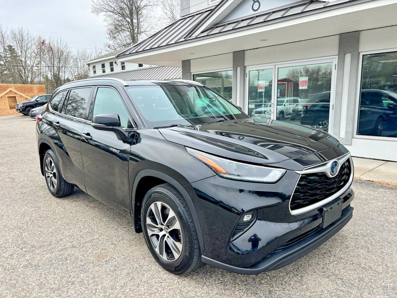 2021 TOYOTA HIGHLANDER