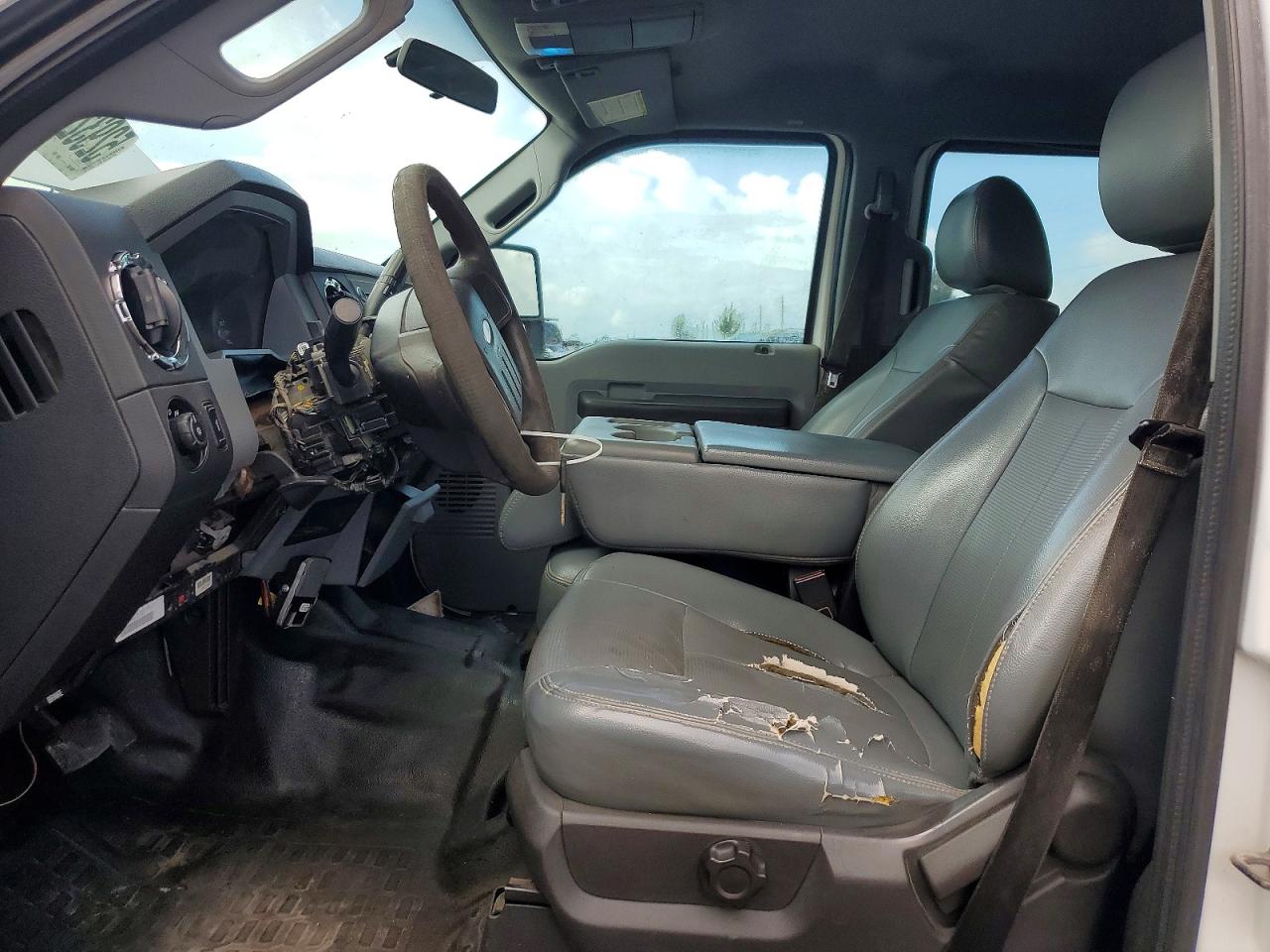 2013 FORD F350
