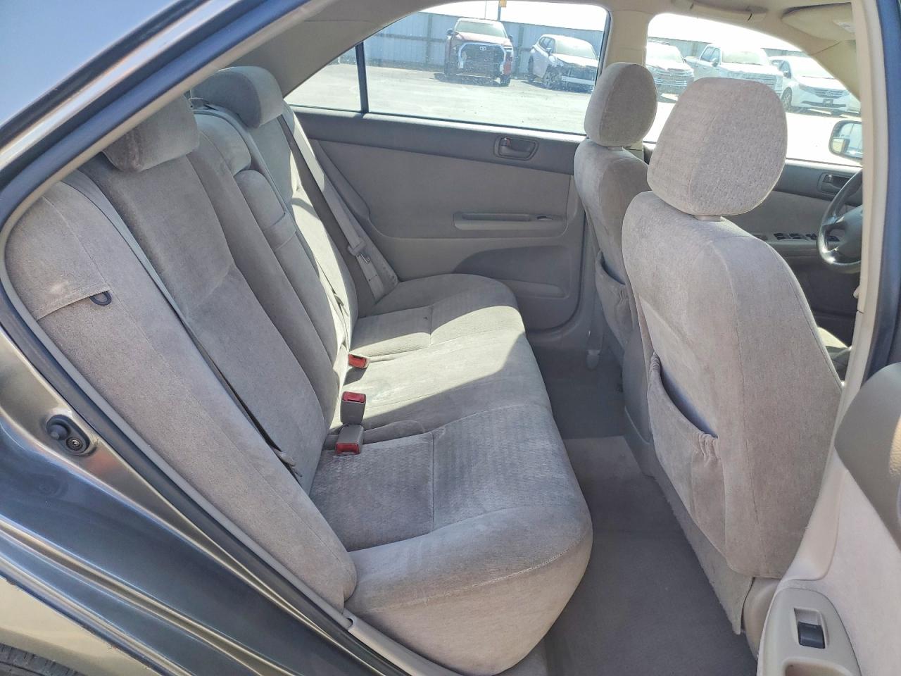 2004 TOYOTA CAMRY