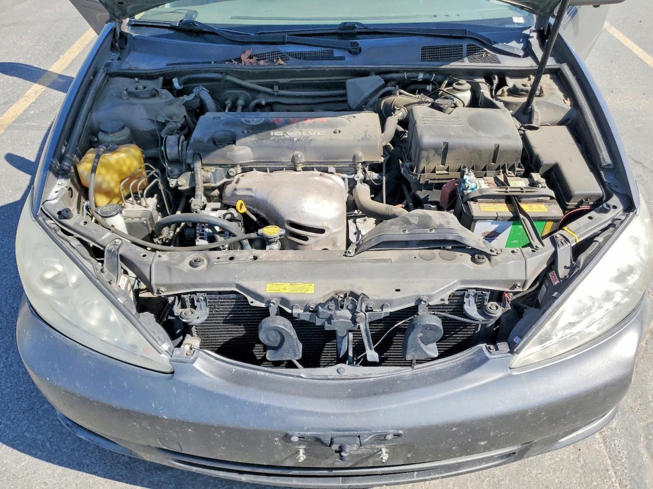 2004 TOYOTA CAMRY