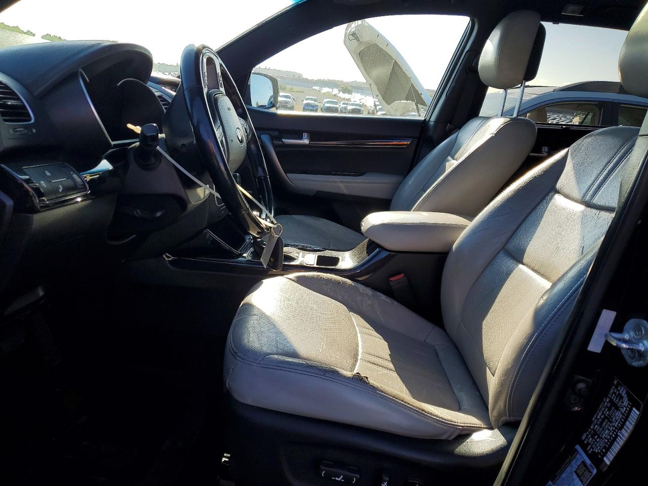2014 KIA SORENTO