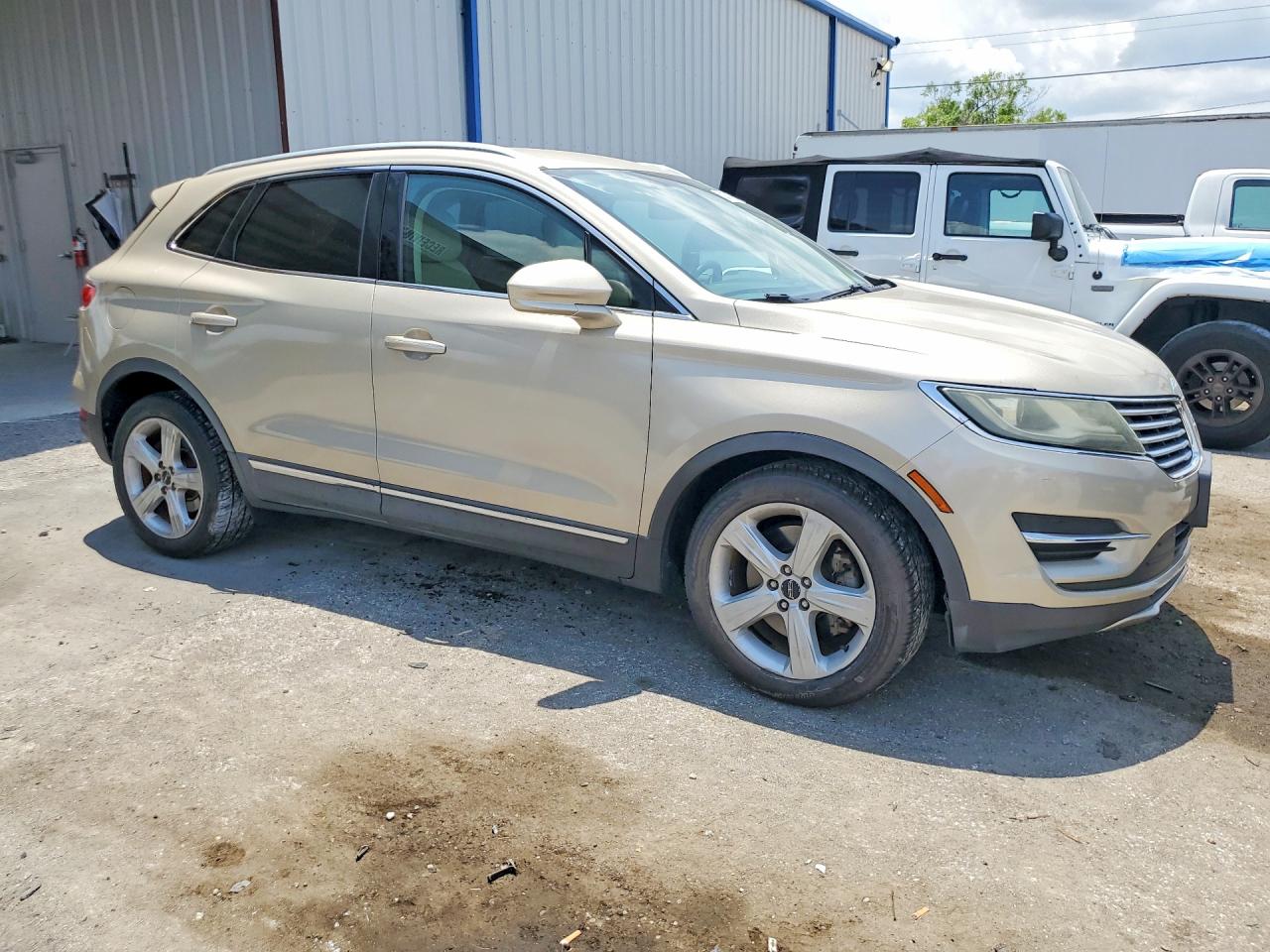 2017 LINCOLN MKC