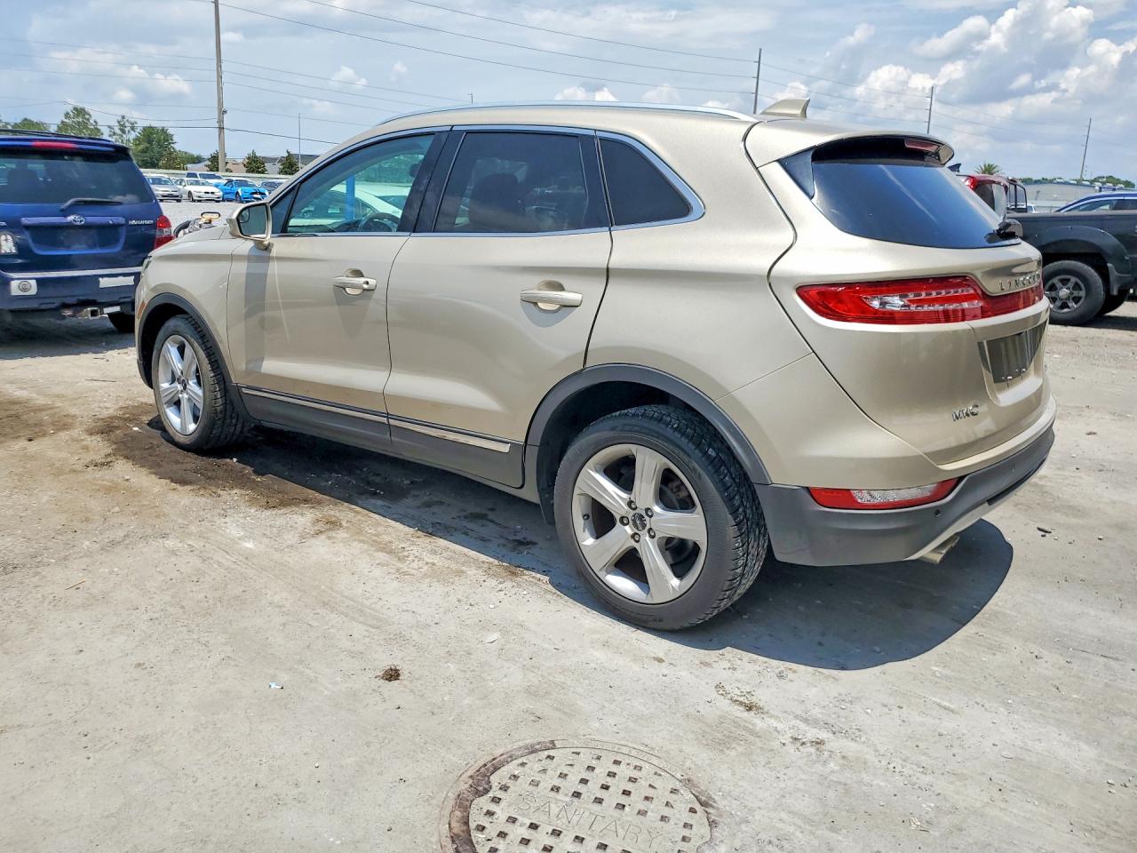 2017 LINCOLN MKC