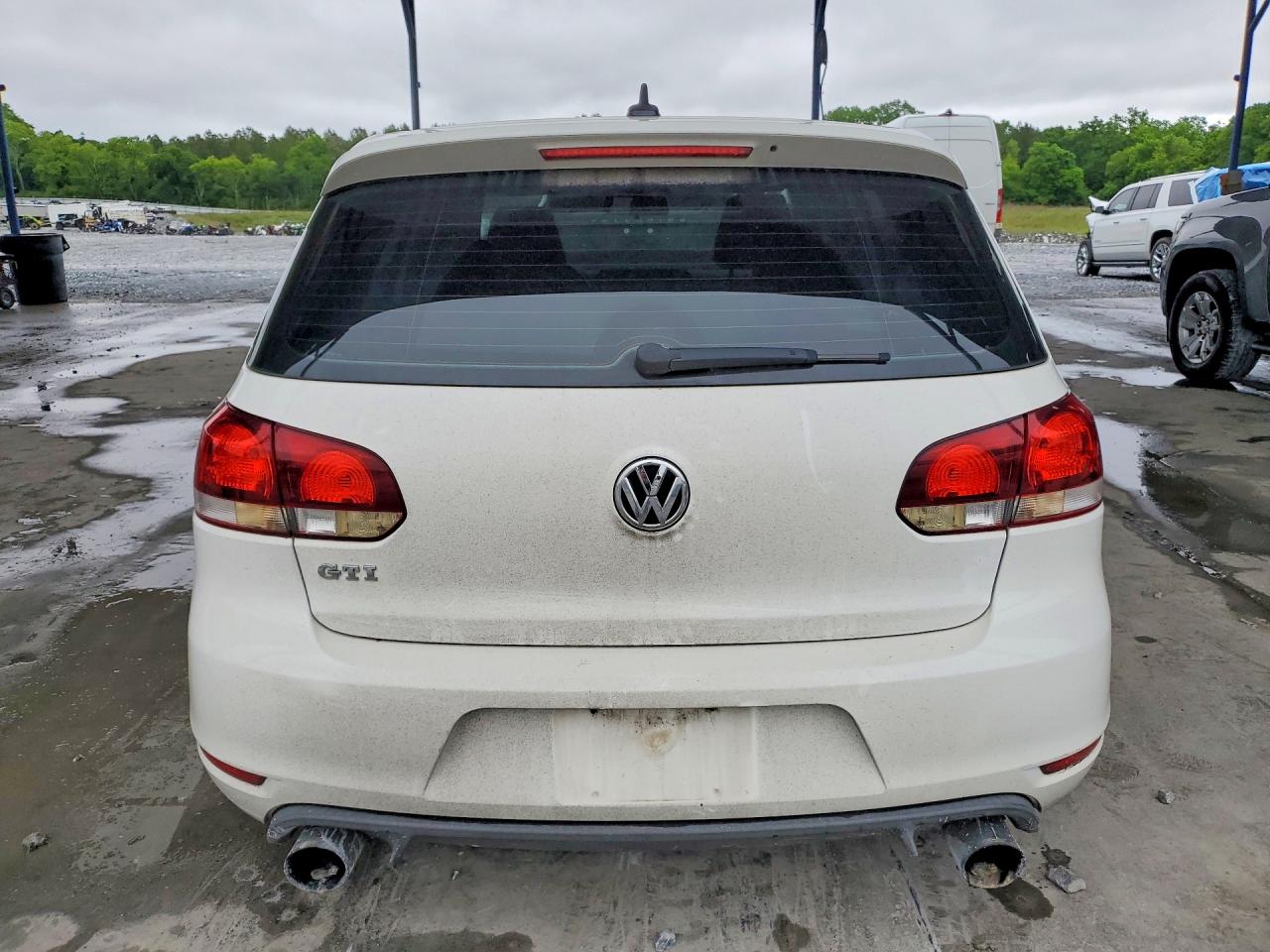 2012 VOLKSWAGEN GTI