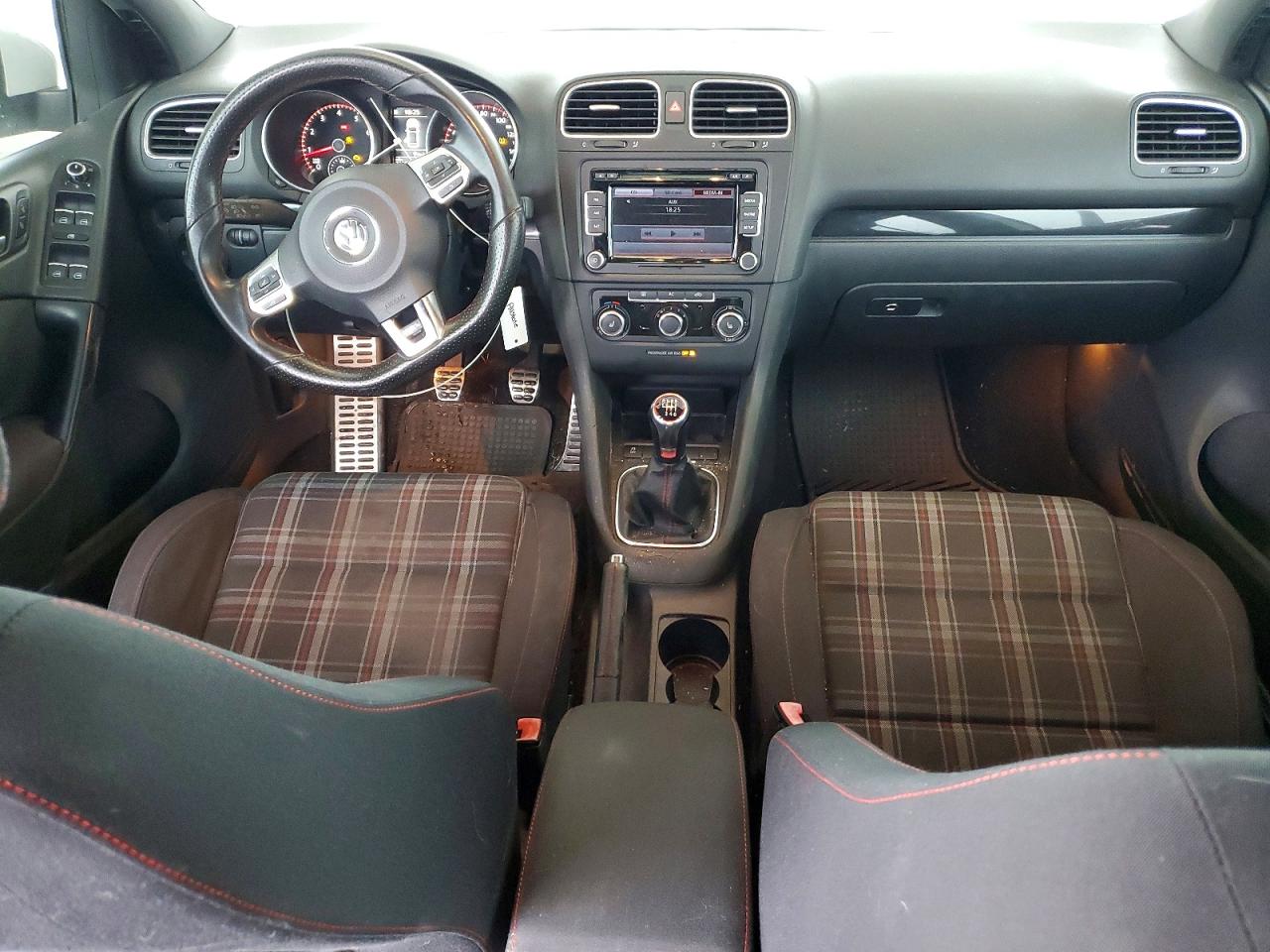2012 VOLKSWAGEN GTI