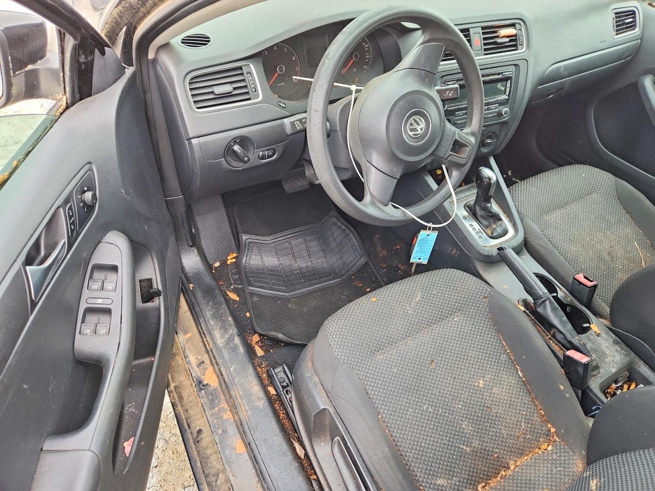 2013 VOLKSWAGEN JETTA