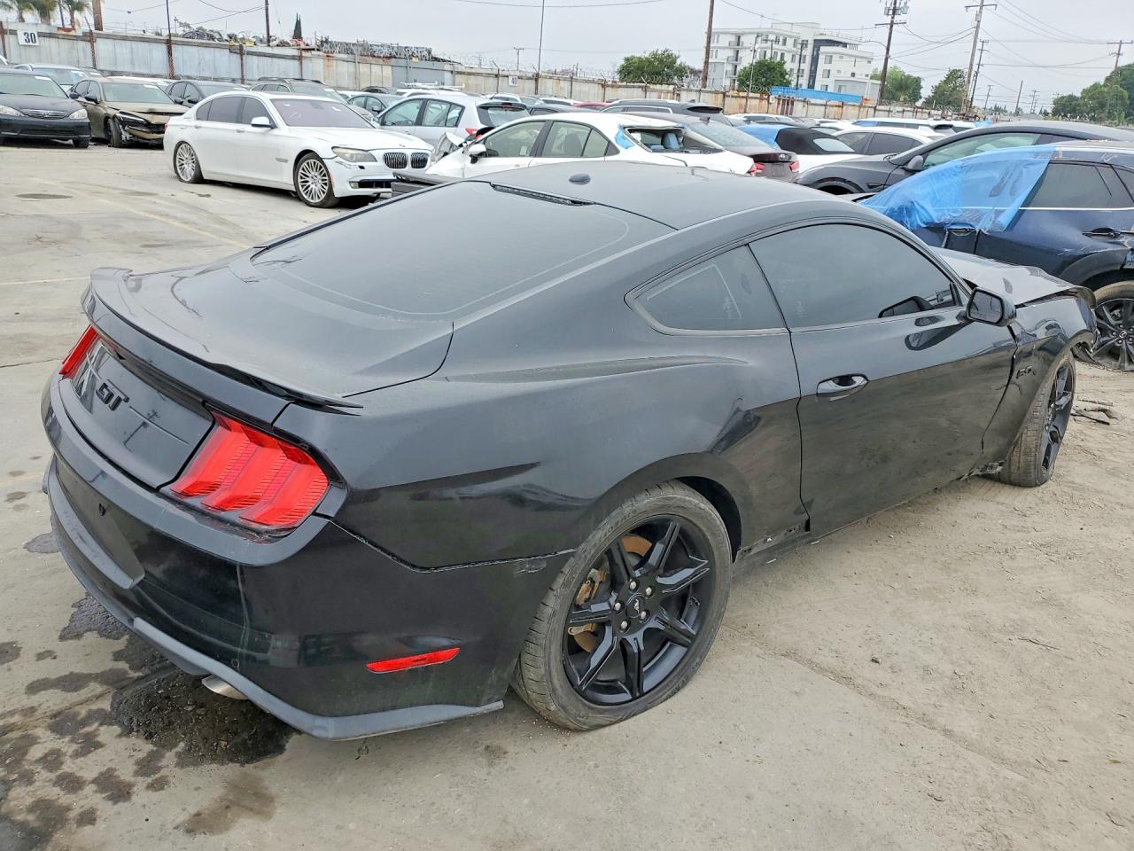 2020 FORD MUSTANG