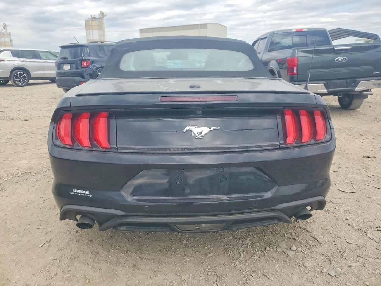 2022 FORD MUSTANG