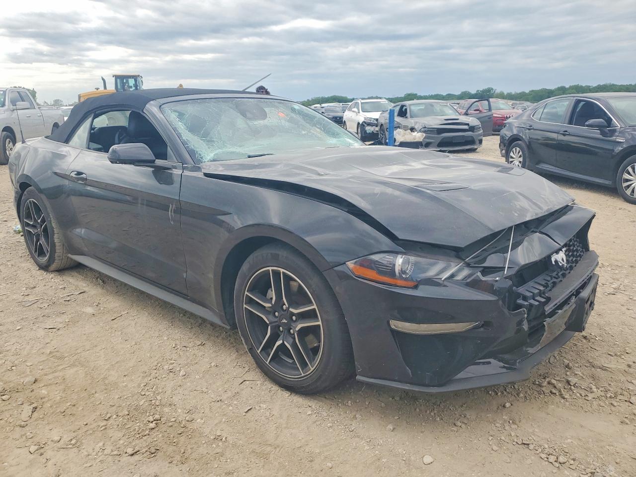2022 FORD MUSTANG