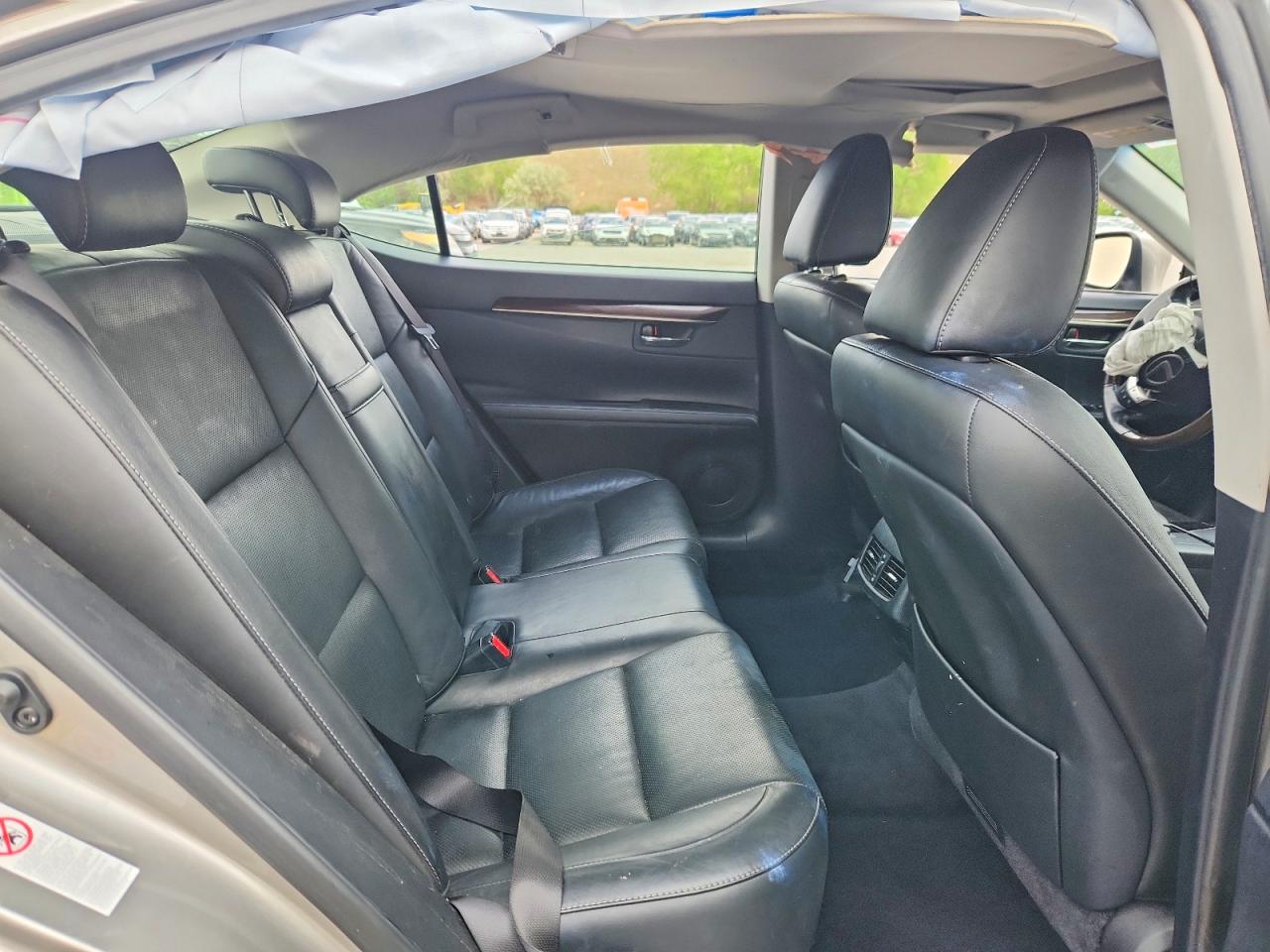 2015 LEXUS ES350