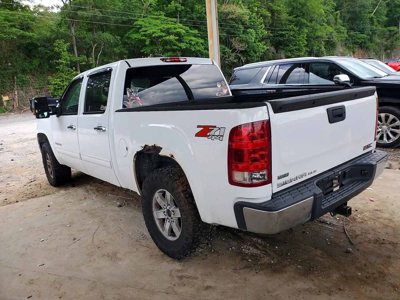 2011 GMC SIERRA