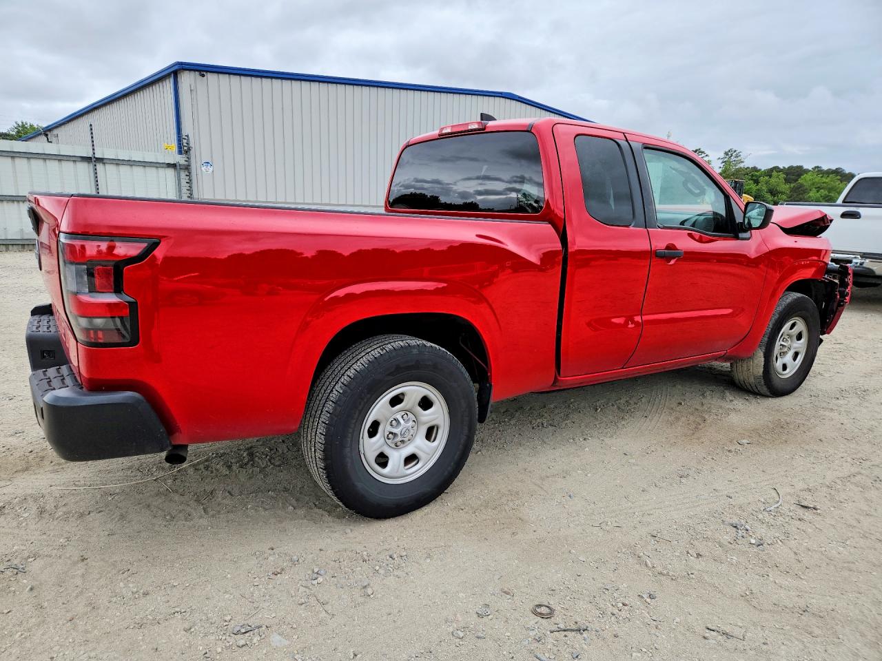 2024 NISSAN FRONTIER