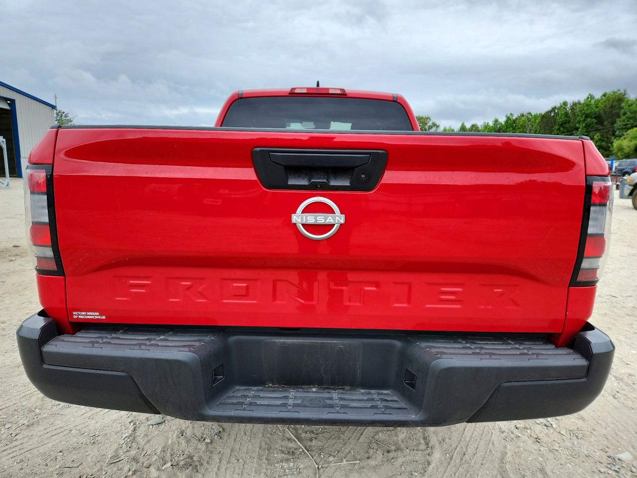 2024 NISSAN FRONTIER
