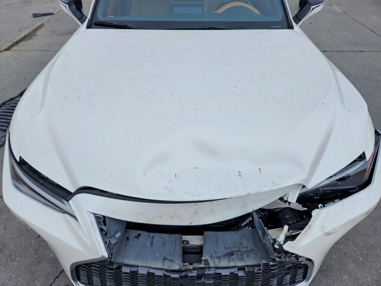 2021 LEXUS IS