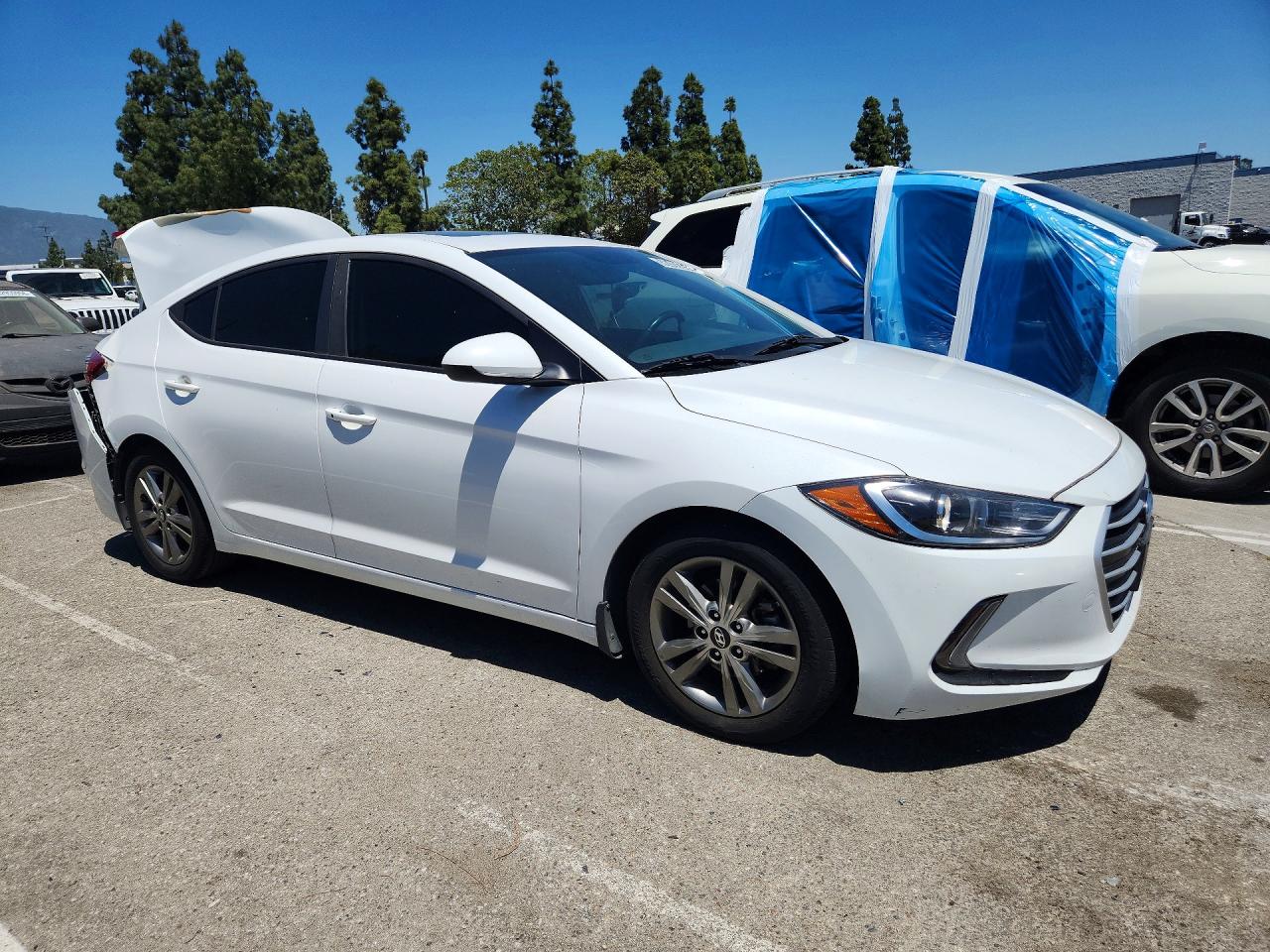 2018 HYUNDAI ELANTRA