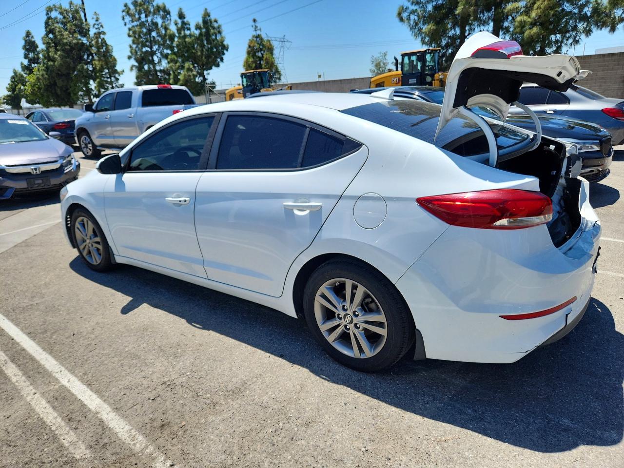 2018 HYUNDAI ELANTRA