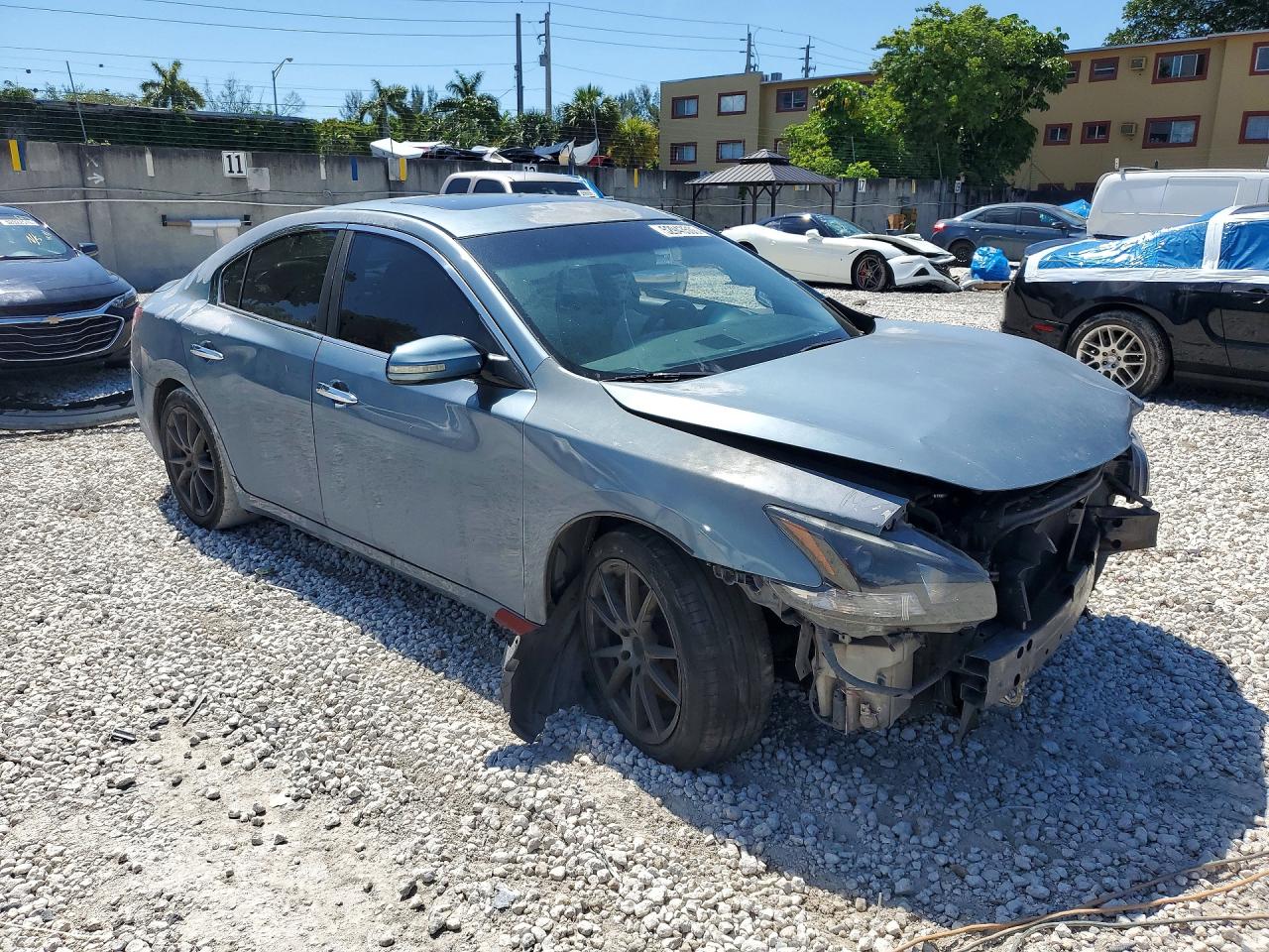 2011 NISSAN MAXIMA