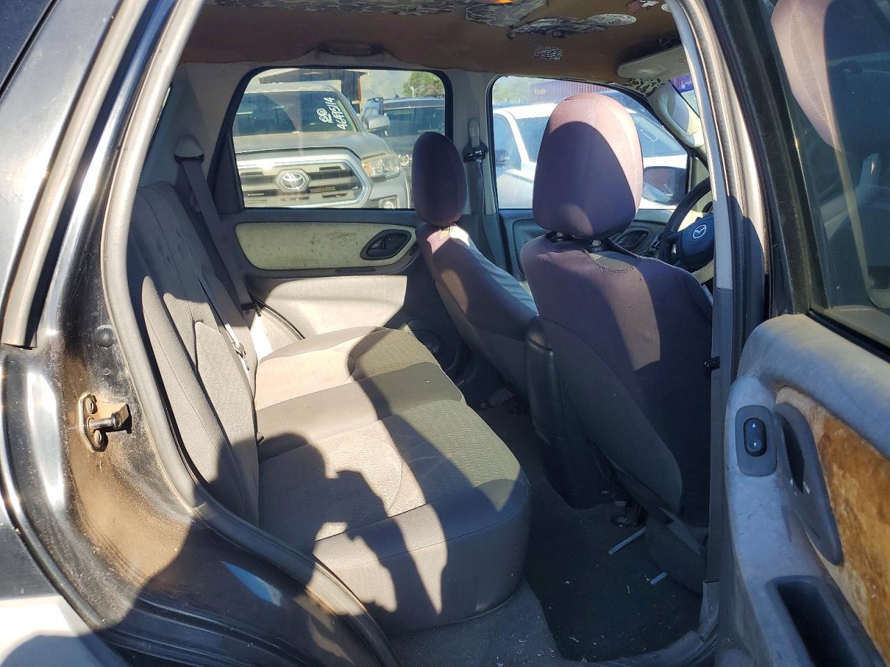2006 MAZDA TRIBUTE
