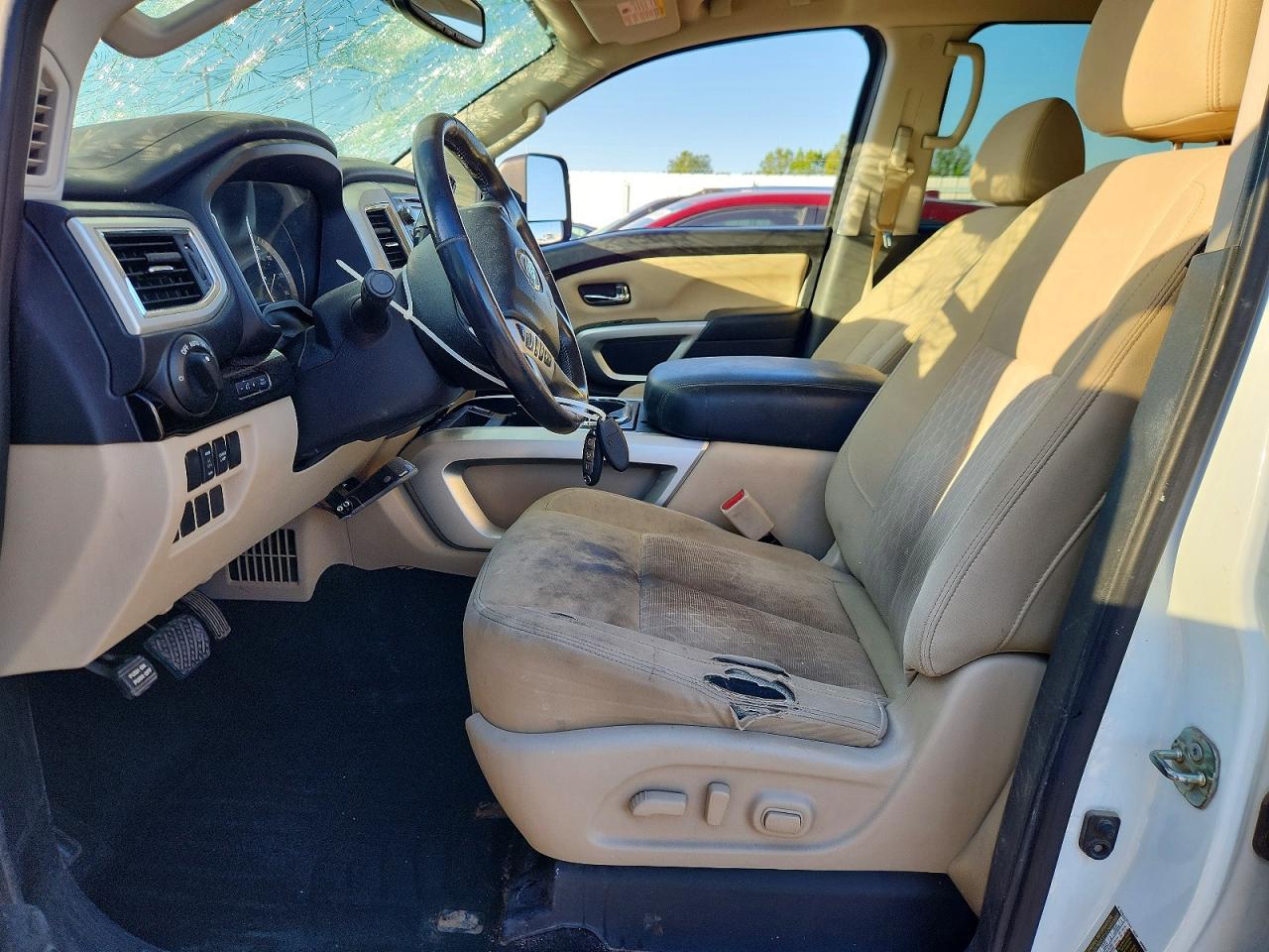 2018 NISSAN TITAN