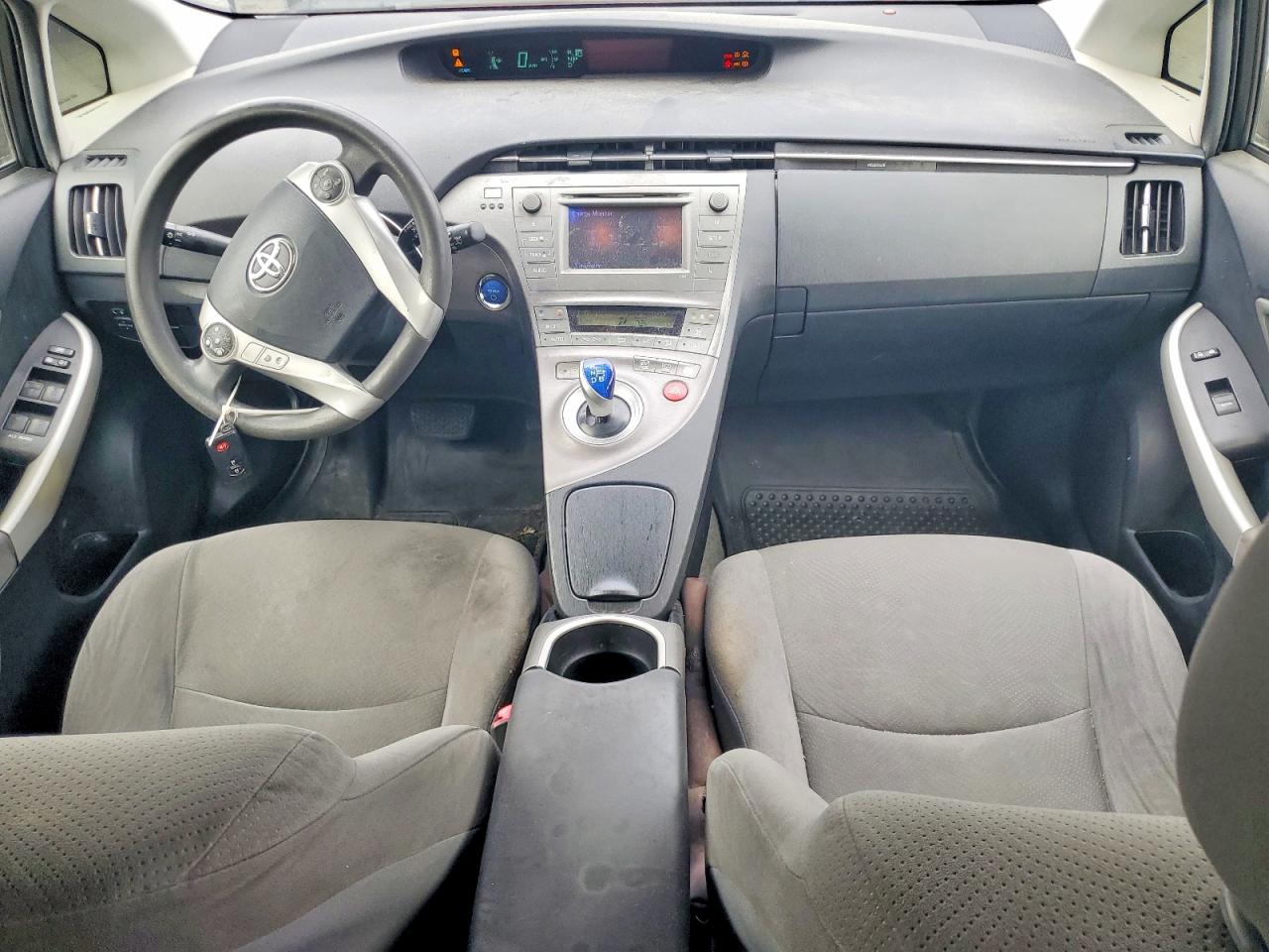 2013 TOYOTA PRIUS