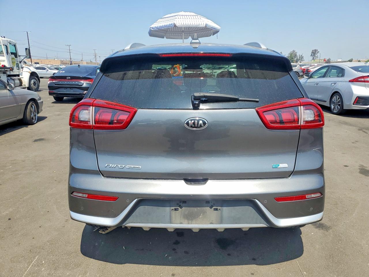 2017 KIA NIRO