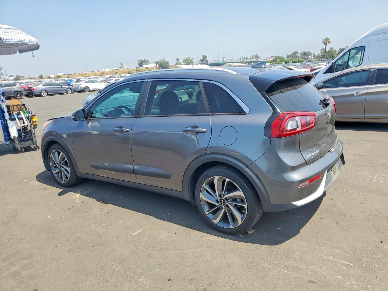 2017 KIA NIRO