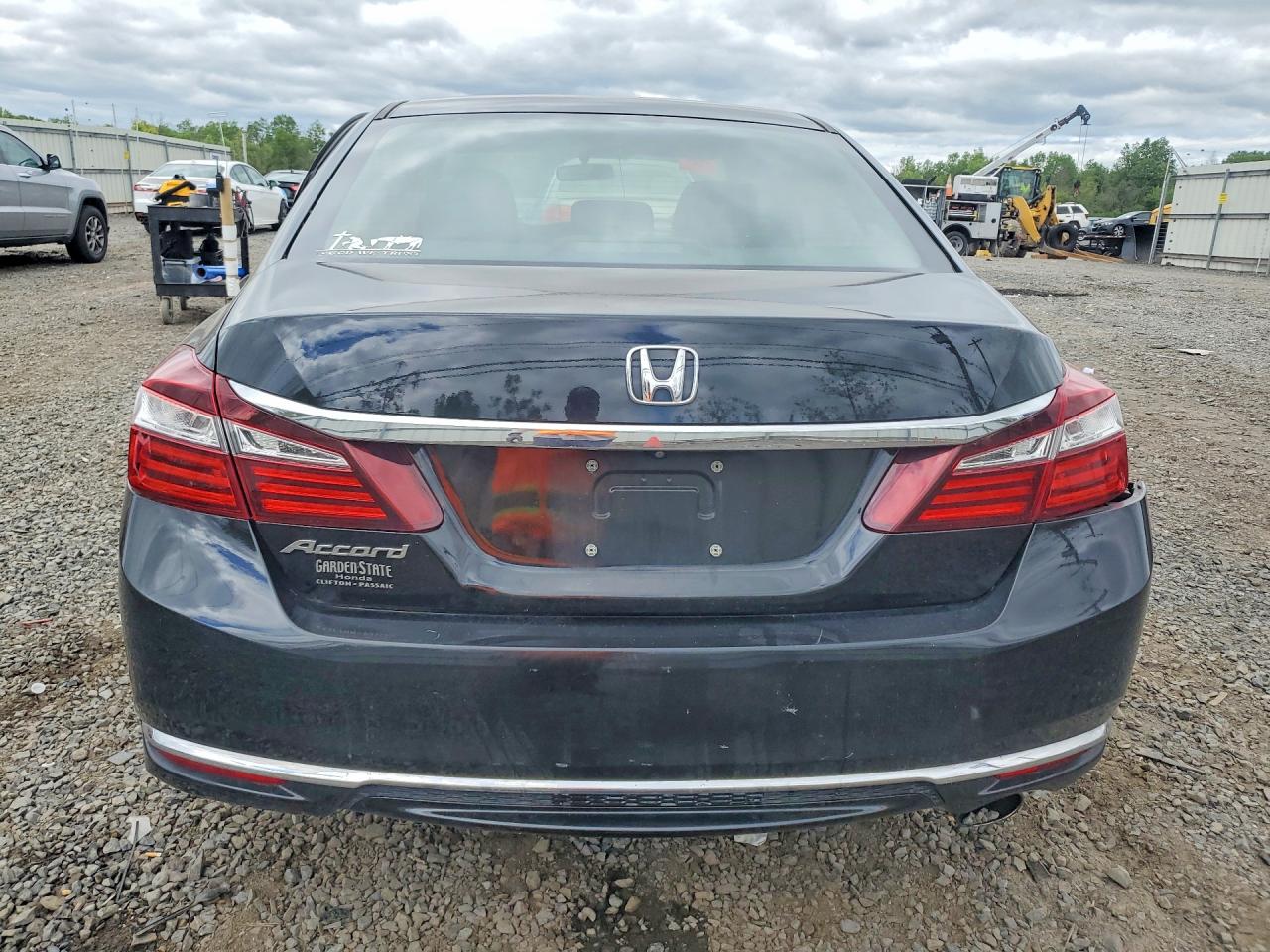 2017 HONDA ACCORD