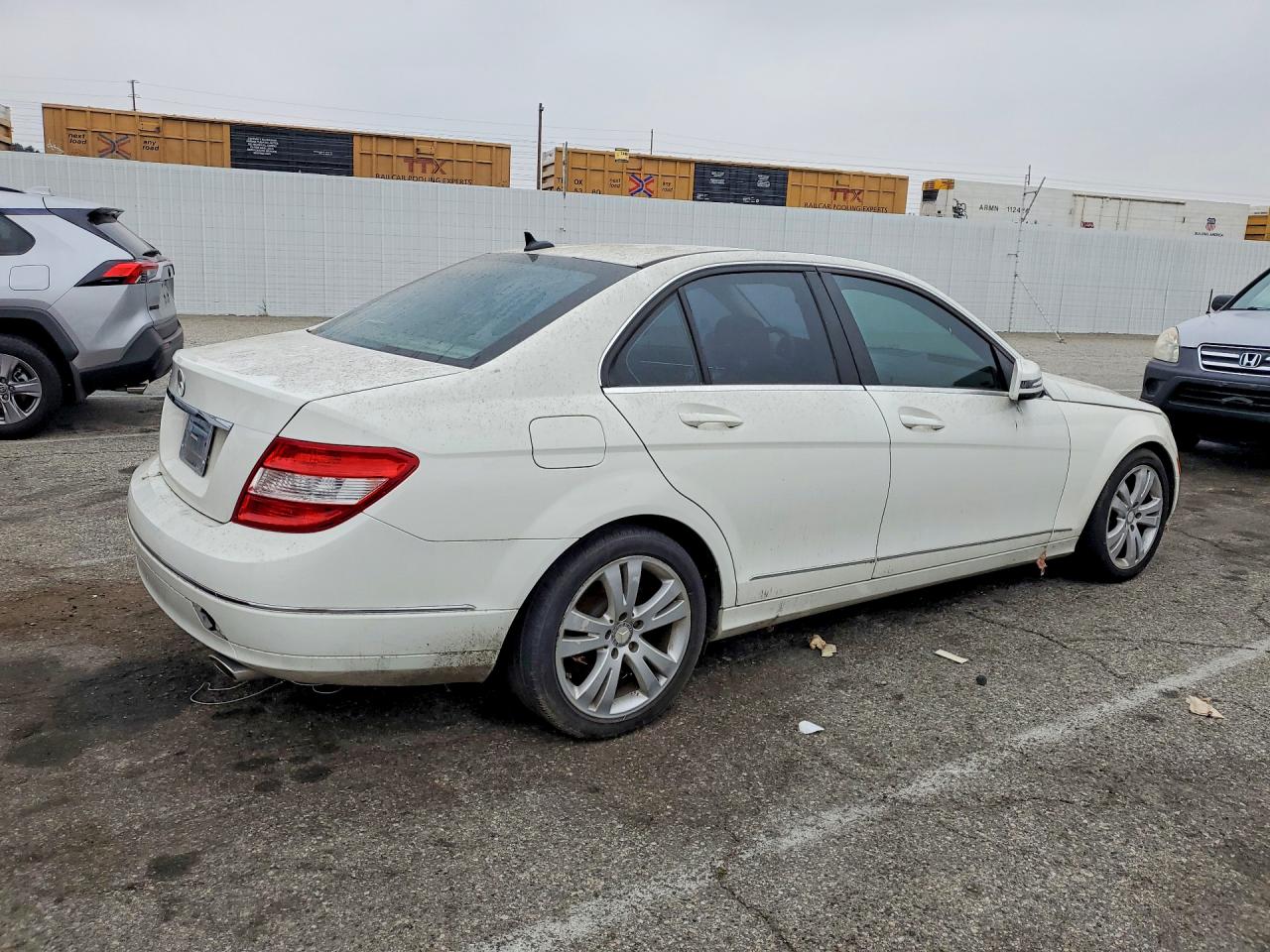 2010 MERCEDES-BENZ C-CLASS
