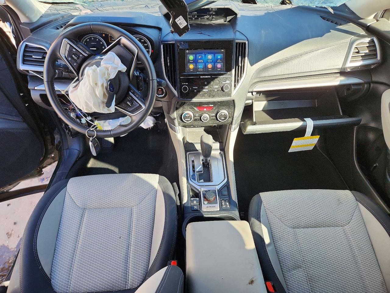 2024 SUBARU FORESTER