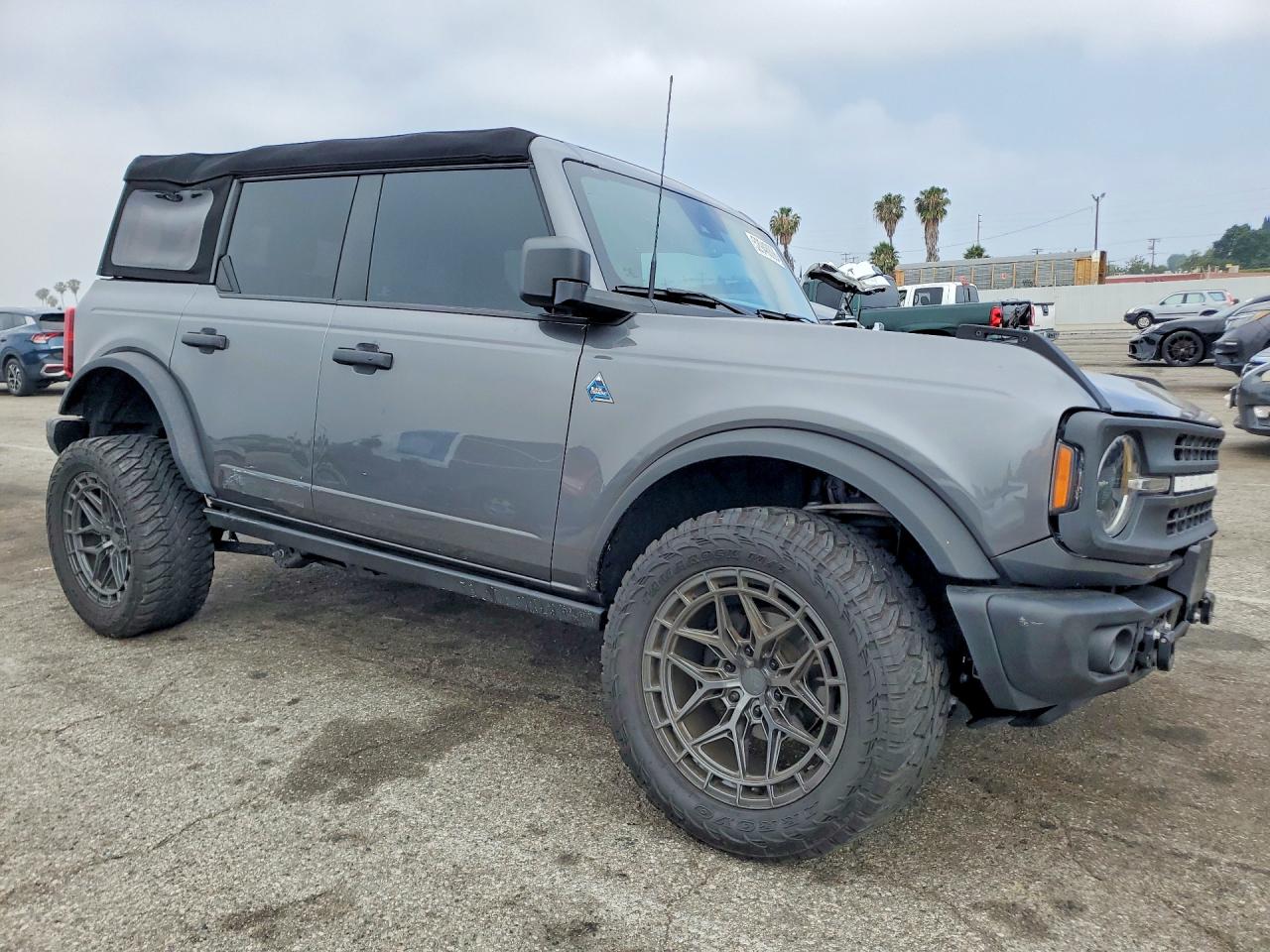 2024 FORD BRONCO
