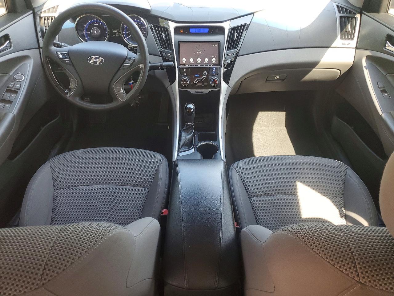 2013 HYUNDAI SONATA