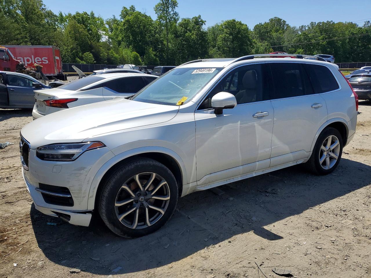 2017 VOLVO XC90