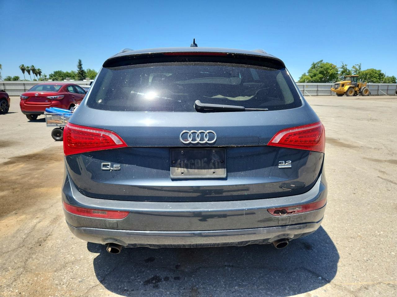 2010 AUDI Q5