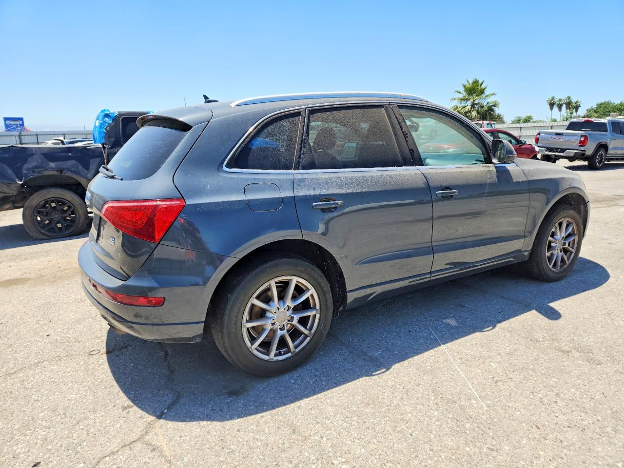 2010 AUDI Q5