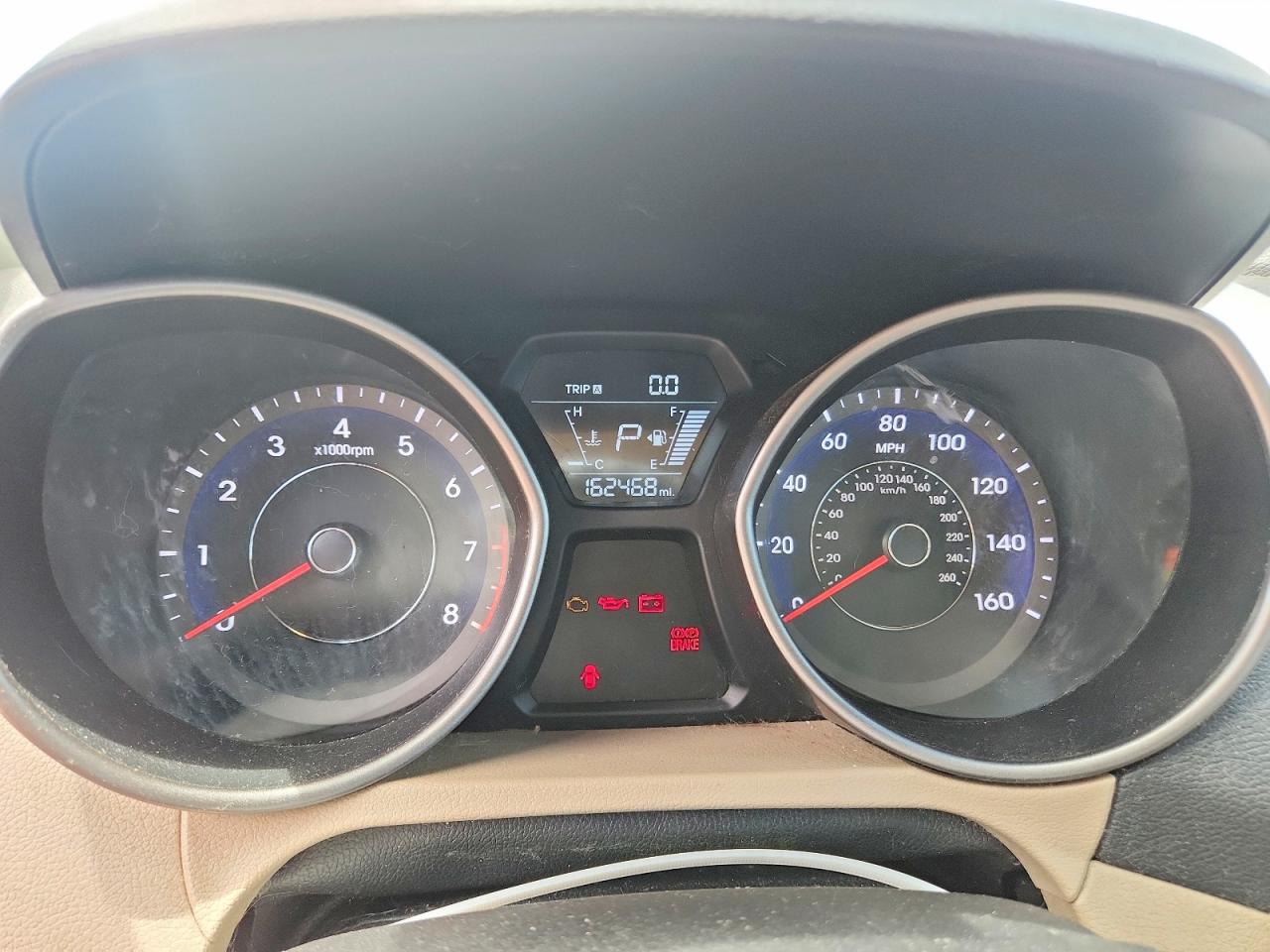 2014 HYUNDAI ELANTRA
