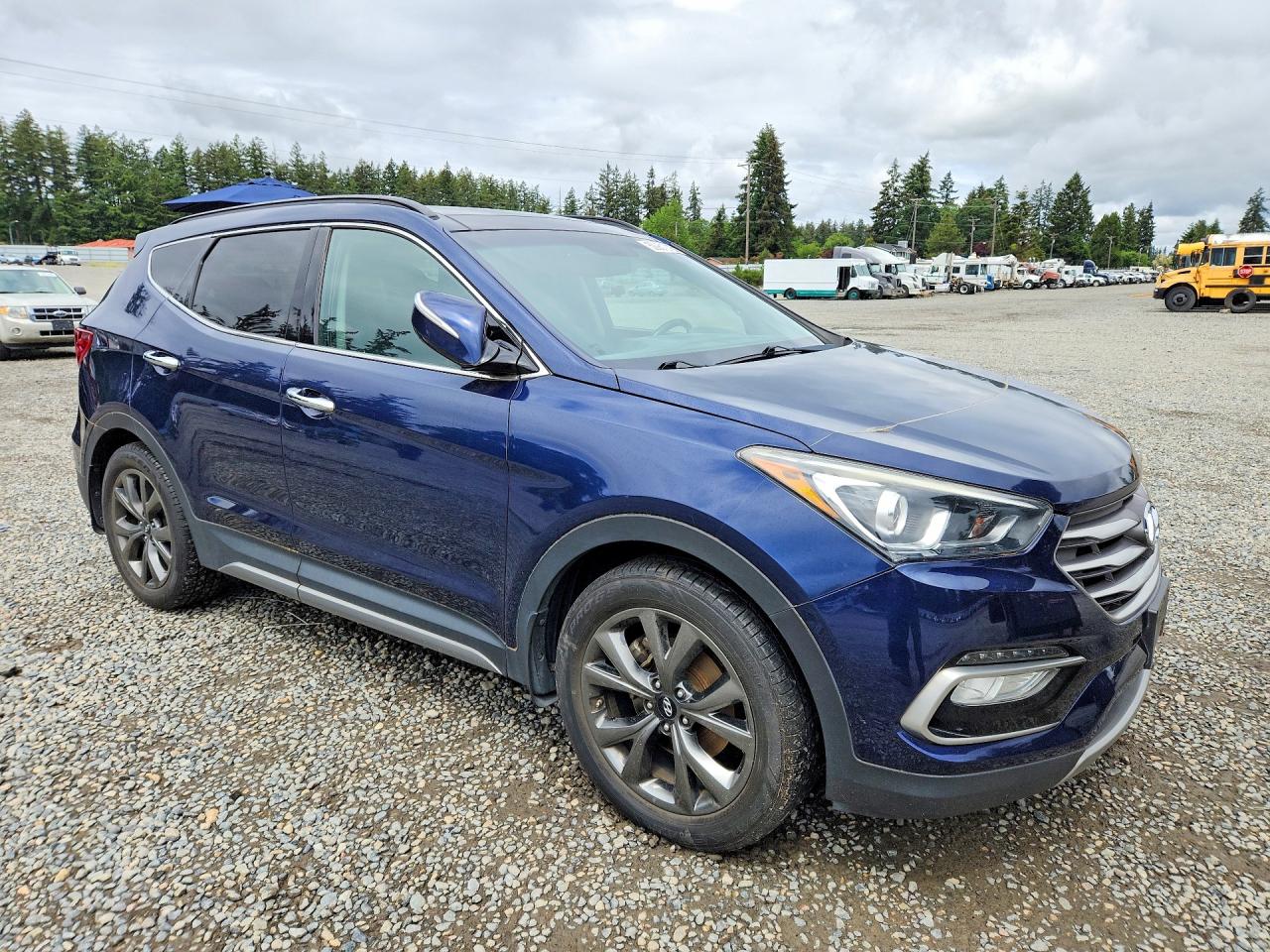 2017 HYUNDAI SANTA FE